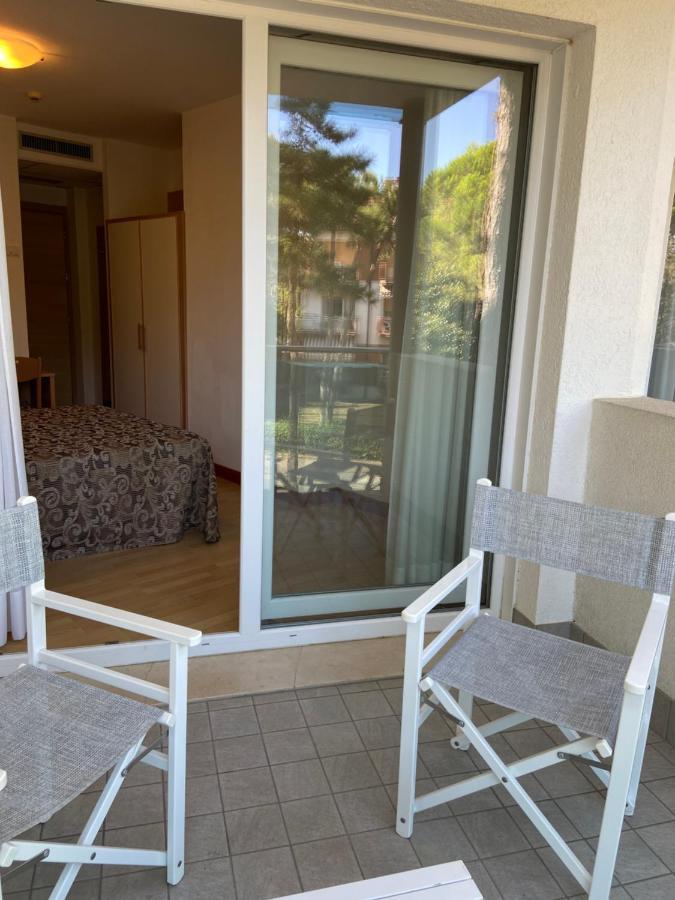 Hotel Bellevue Lignano Sabbiadoro Ngoại thất bức ảnh