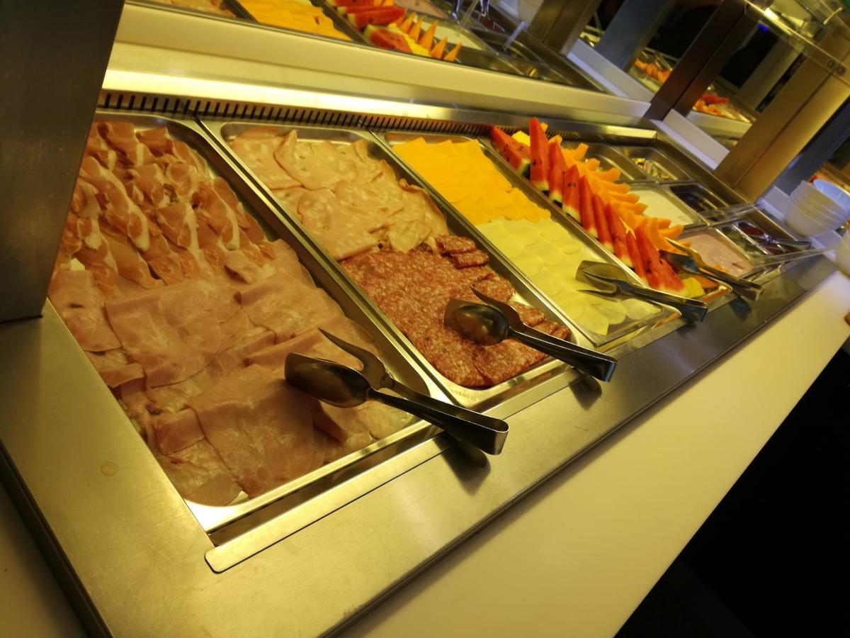 Hotel Bellevue Lignano Sabbiadoro Ngoại thất bức ảnh