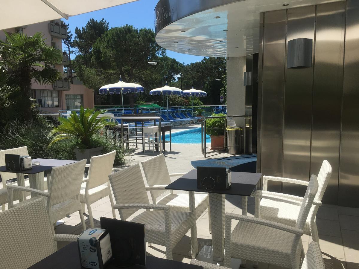 Hotel Bellevue Lignano Sabbiadoro Ngoại thất bức ảnh