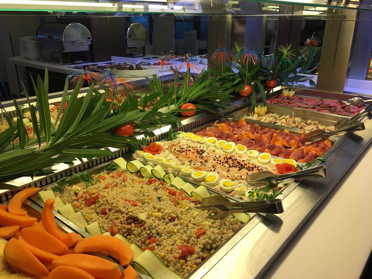 Hotel Bellevue Lignano Sabbiadoro Ngoại thất bức ảnh