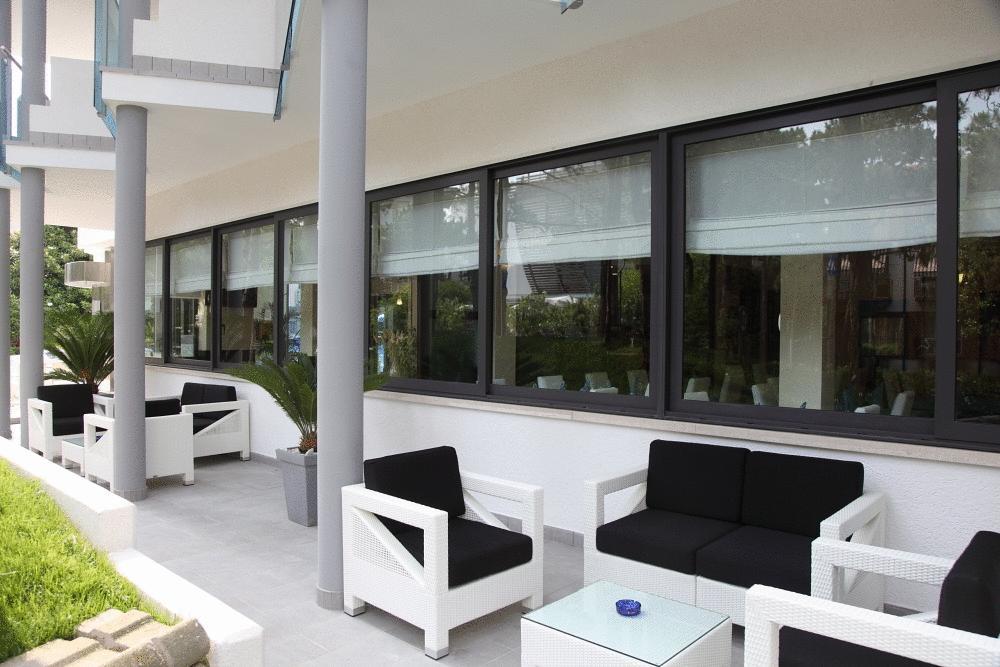 Hotel Bellevue Lignano Sabbiadoro Ngoại thất bức ảnh